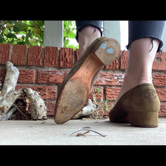 Olive Green Chanel Pumps - Picture 5 of 7